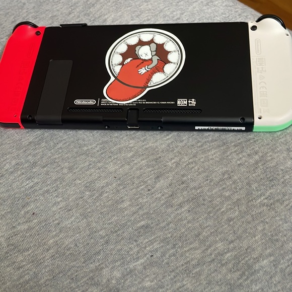 Nintendo Switch Red Green Switch Joysticks - Picture 3 of 7